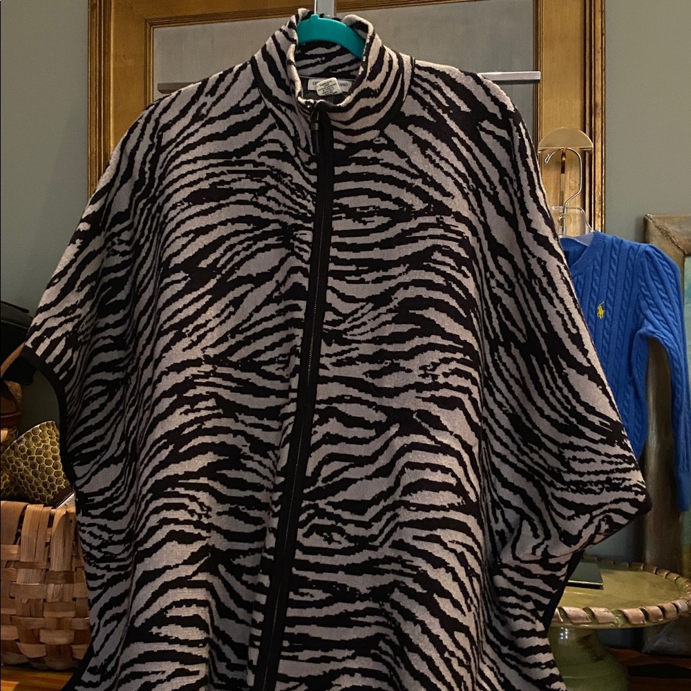 Christian Siriano Zebra print full-zip Wrap Poncho w/ Fringe - SZ XL